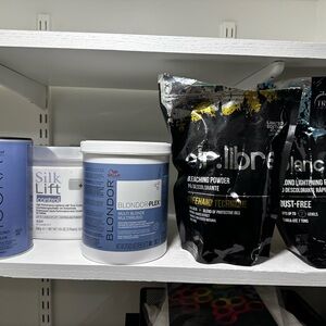 Wella Blondor Multi Blonde Powder - Blue and White